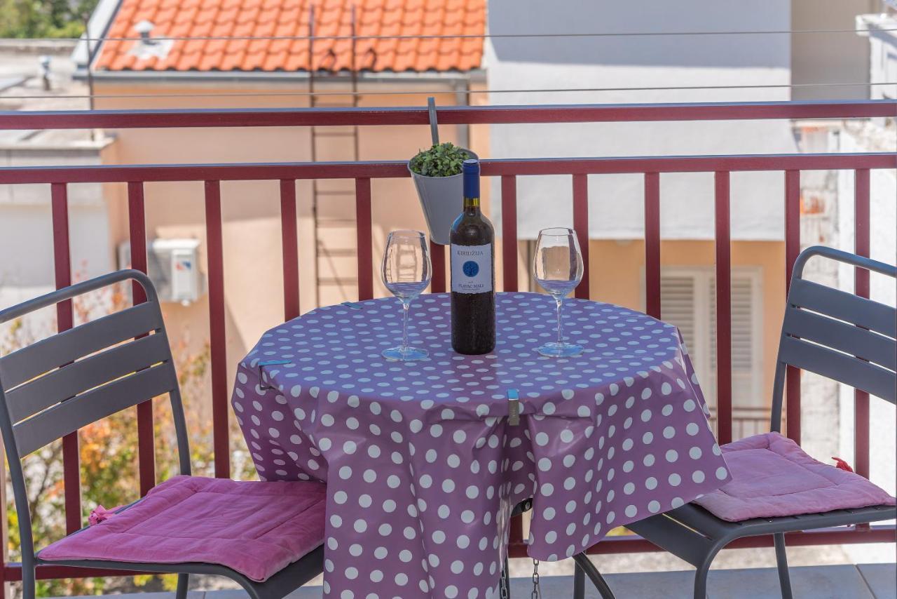 Apartmani Franko Baška Voda المظهر الخارجي الصورة