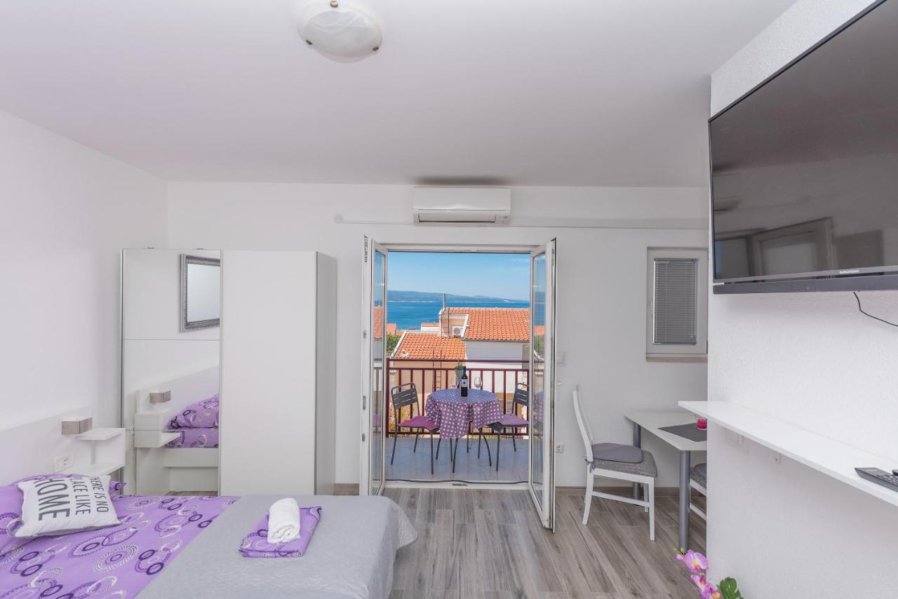 Apartmani Franko Baška Voda المظهر الخارجي الصورة