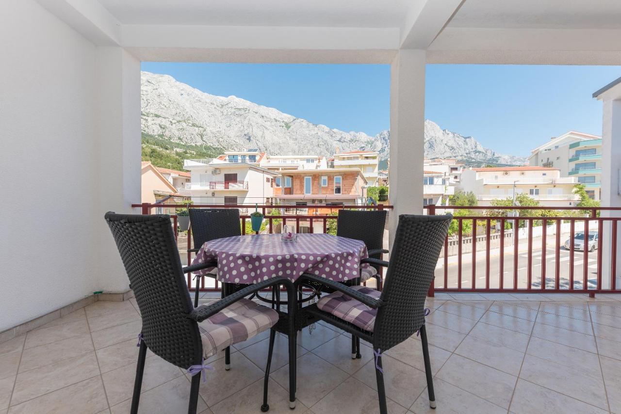 Apartmani Franko Baška Voda المظهر الخارجي الصورة