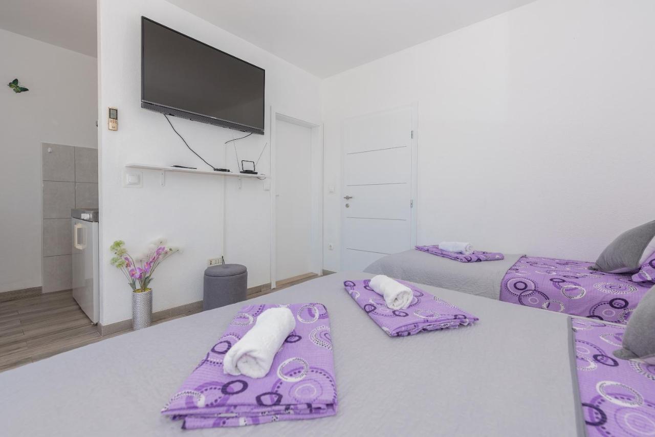 Apartmani Franko Baška Voda المظهر الخارجي الصورة