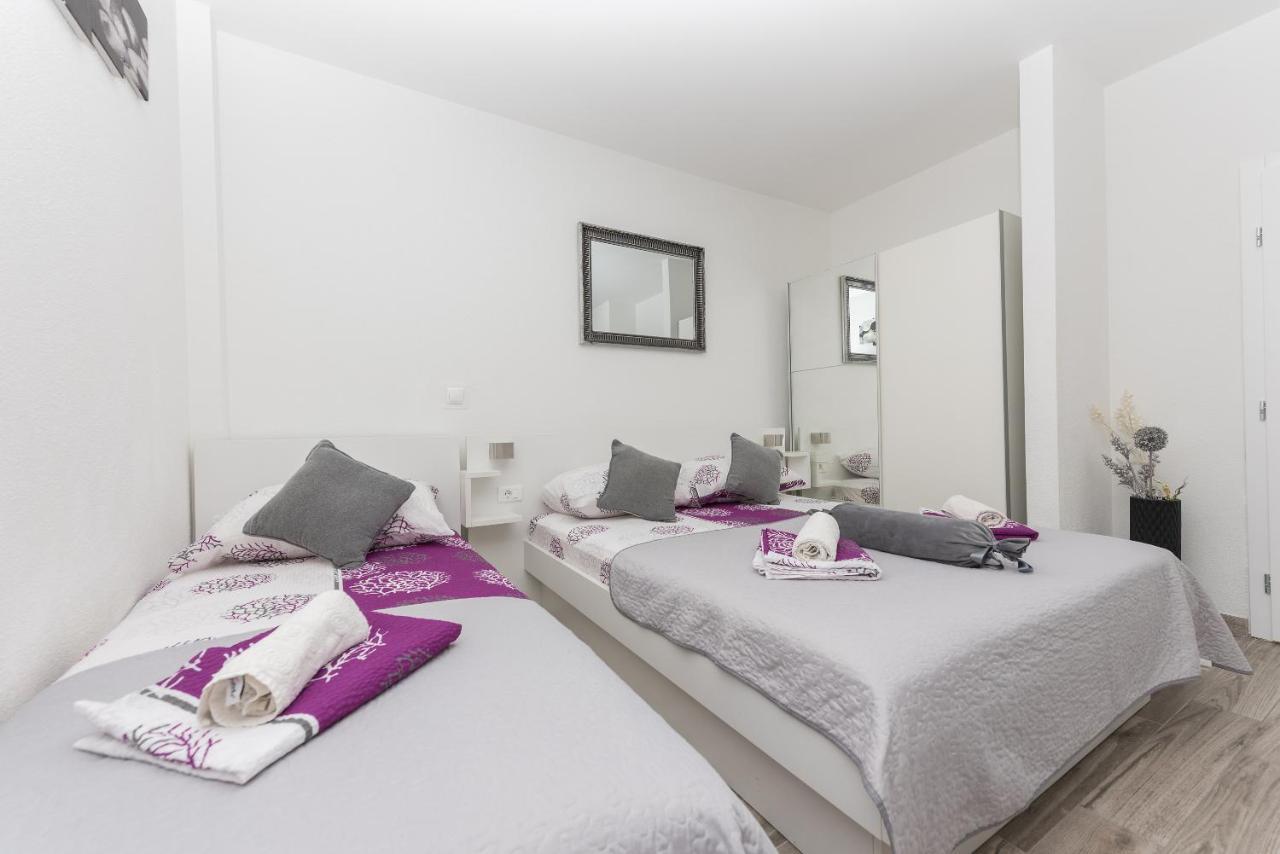 Apartmani Franko Baška Voda المظهر الخارجي الصورة
