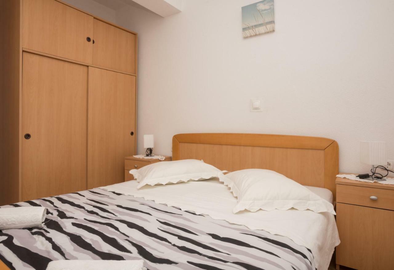 Apartmani Franko Baška Voda المظهر الخارجي الصورة