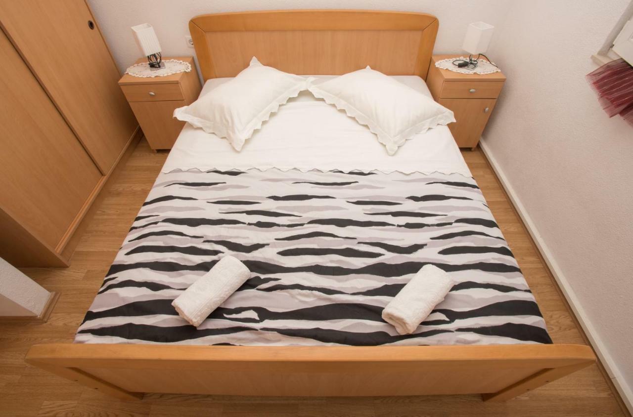 Apartmani Franko Baška Voda المظهر الخارجي الصورة