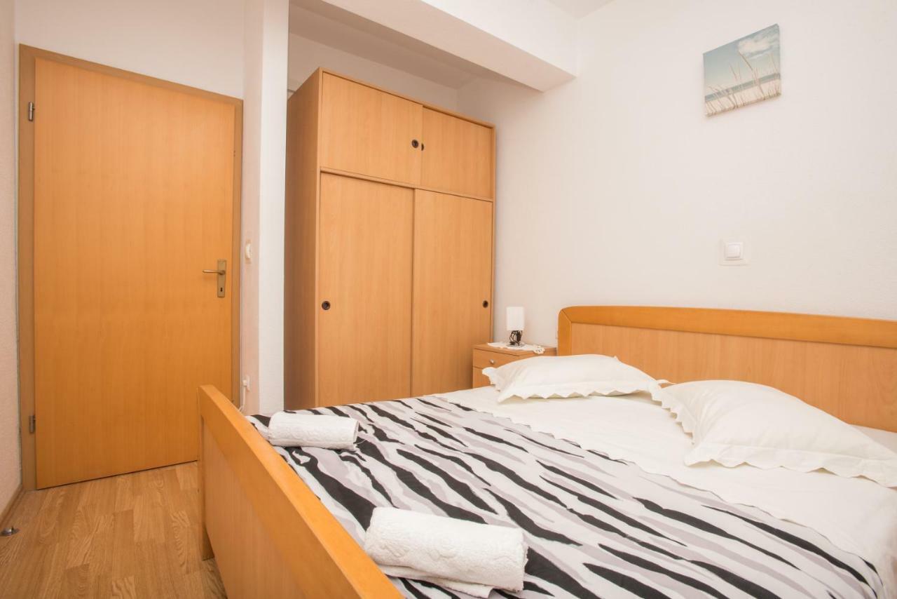Apartmani Franko Baška Voda المظهر الخارجي الصورة